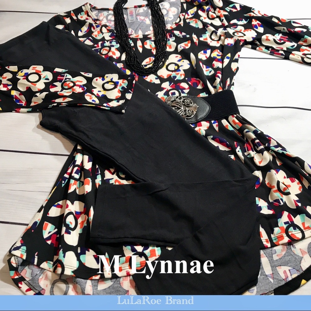 LLR M FLORAL LYNNAE OS BLACK LEGGINGS OUTFIT
